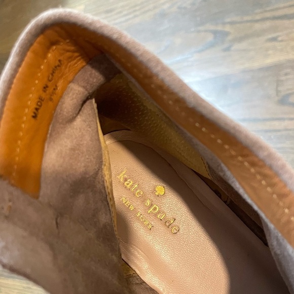 KATE SPADE BITSY SUEDE FRINGE ANKLE BOOTS Size 9.5 - Picture 4 of 13